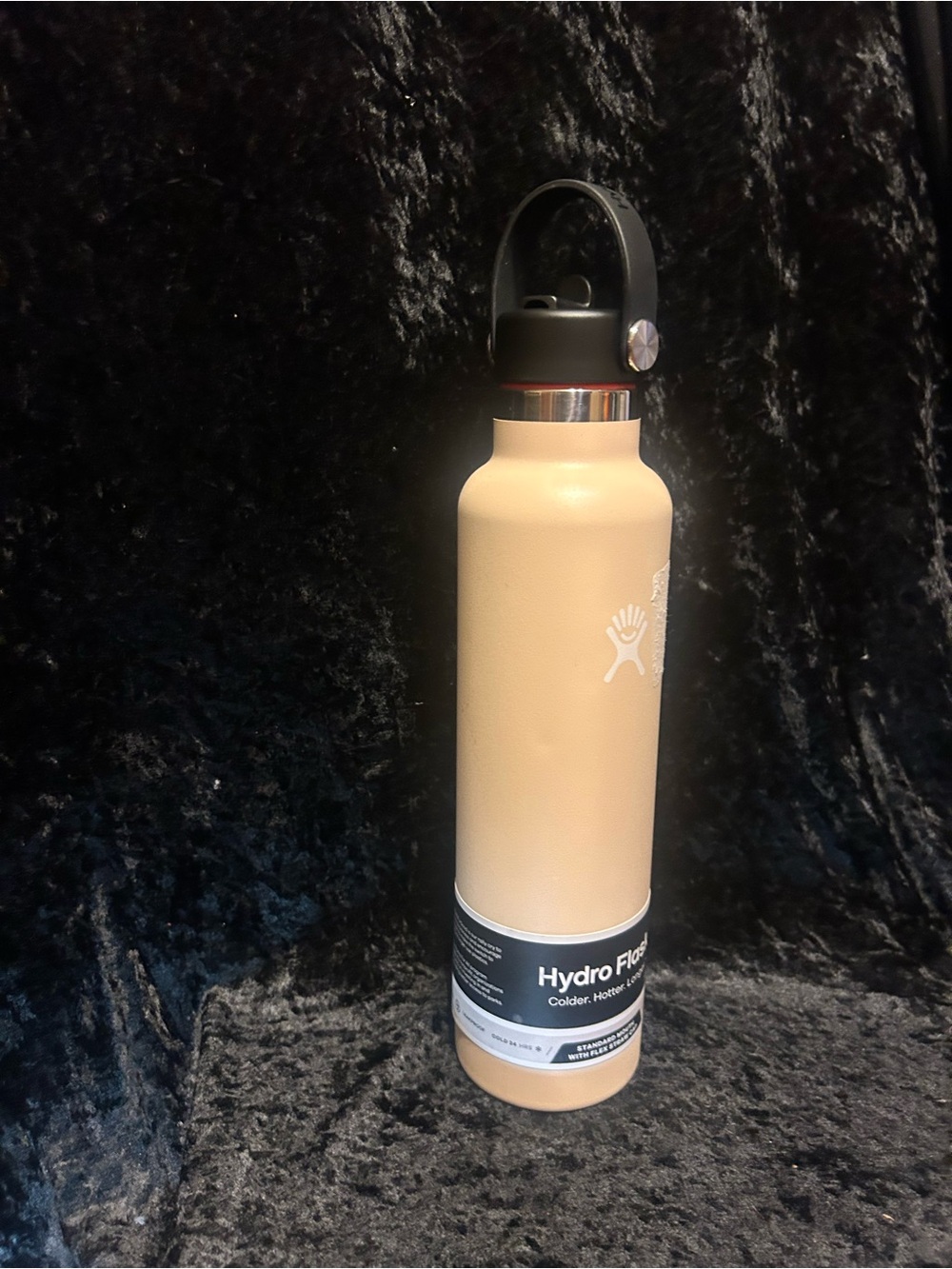 Hydro Flask Beige/Tan Insulated Bottle with Black Handle-flex straw cap